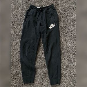 NIKE JOGGERS